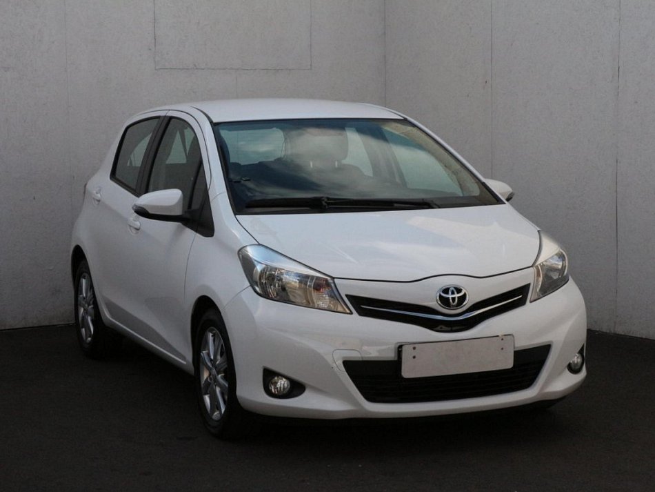 Toyota Yaris 1.3i 