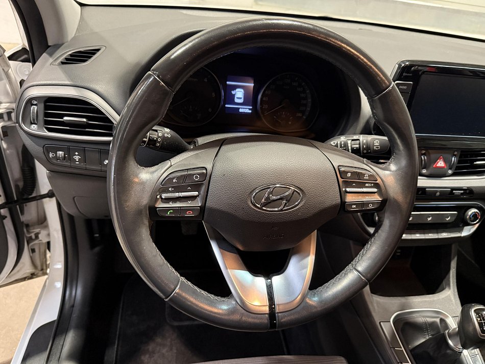 Hyundai I30 1.6 CRDI 