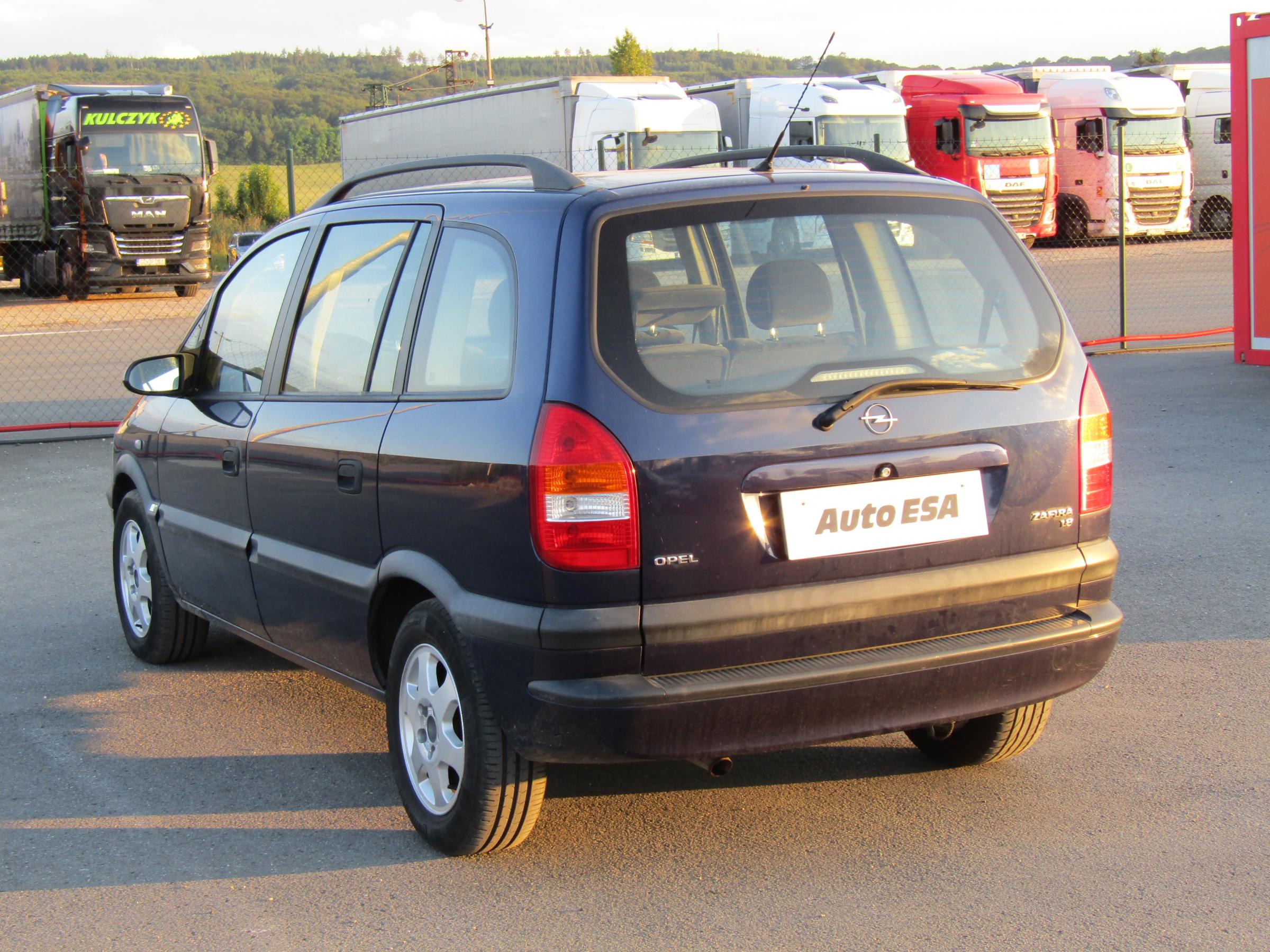 Opel Zafira, 2002 - pohled č. 4