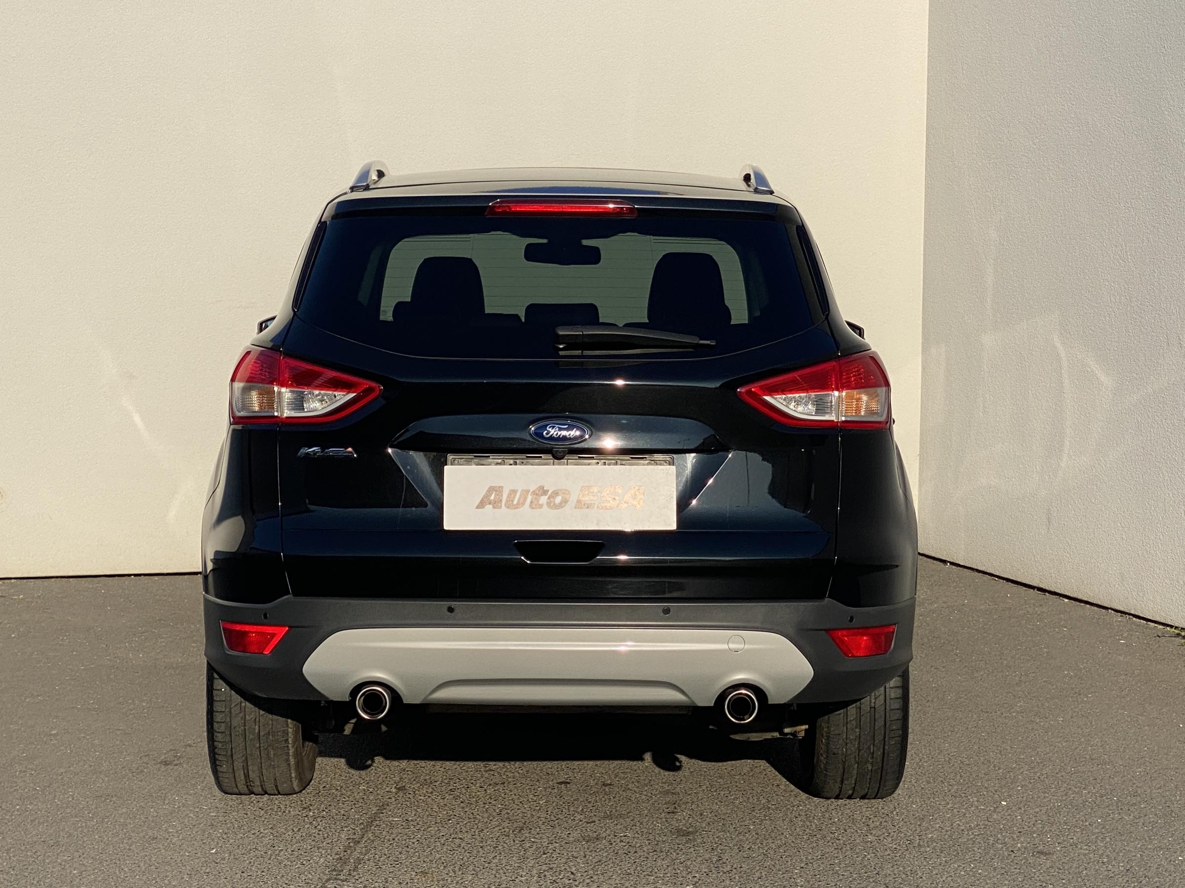 Ford Kuga, 2014 - pohled č. 5