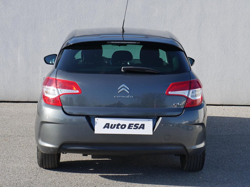 Citroën C4 1.6i 