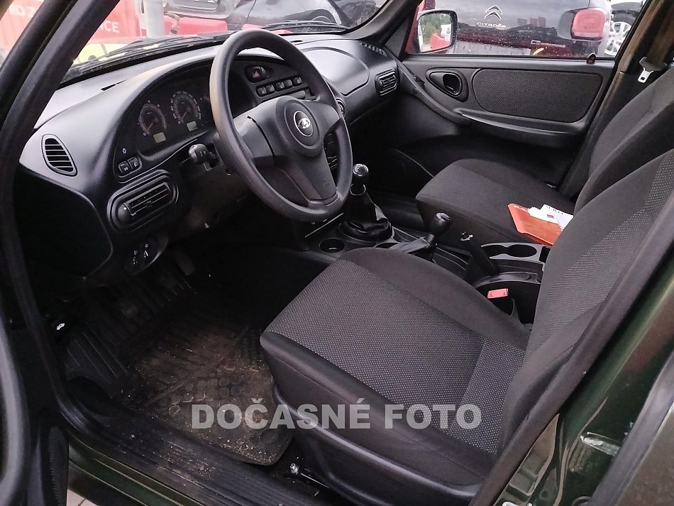 Lada Niva 1.7i  4x4