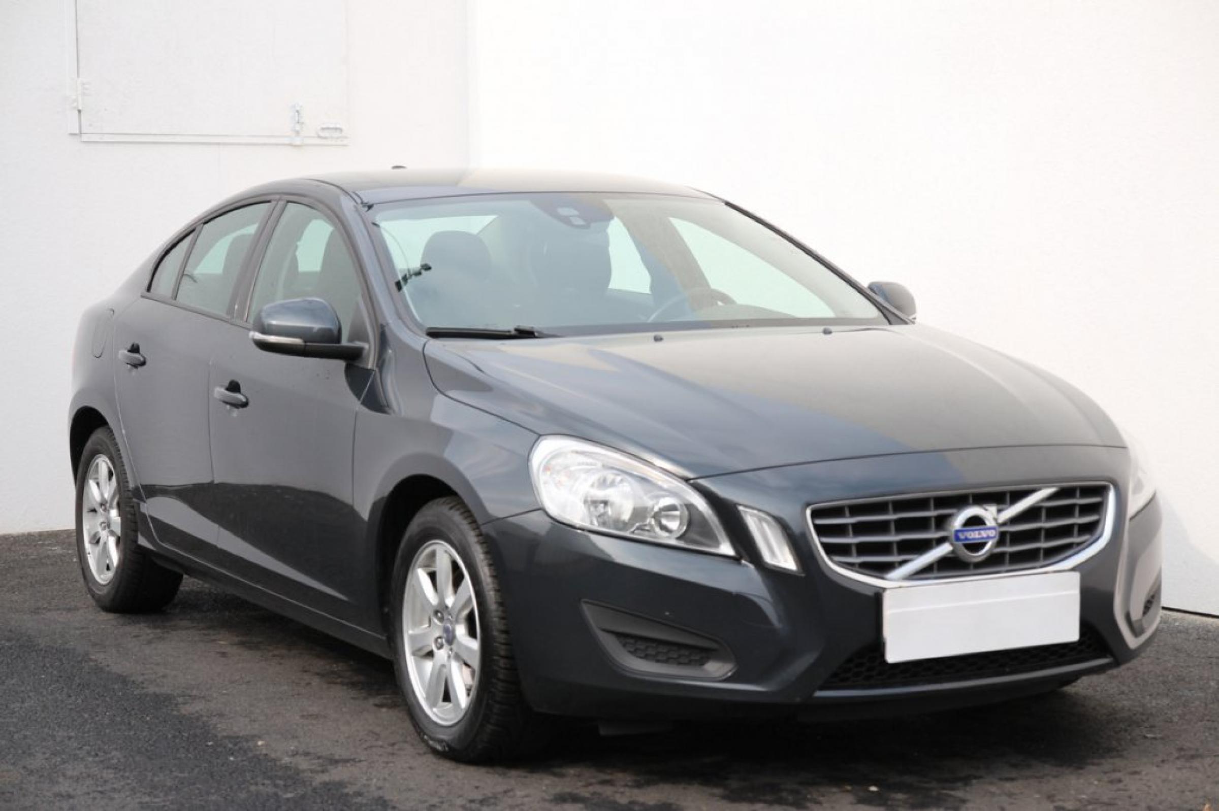 Volvo S60, 2010 - pohled č. 1