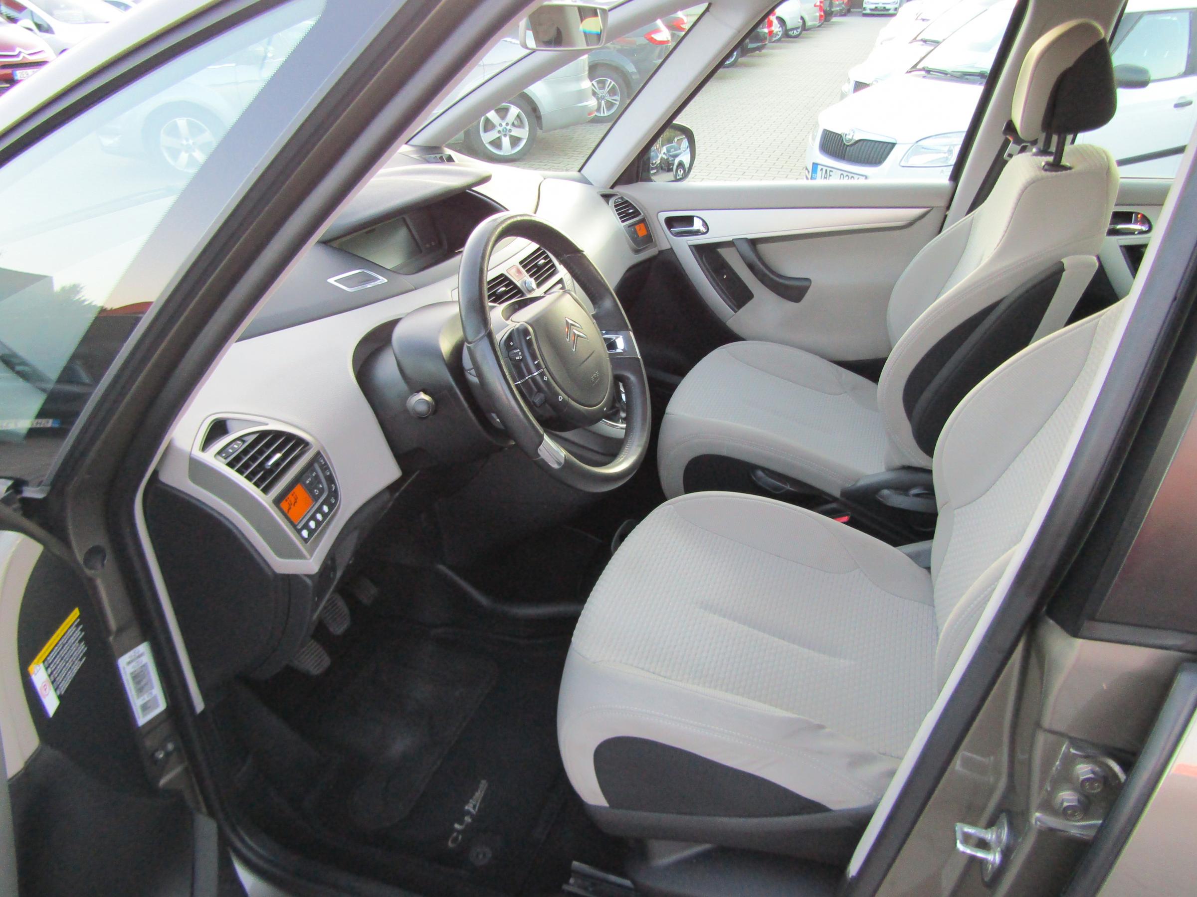 Citroën C4 Grand Picasso, 2010 - pohled č. 14