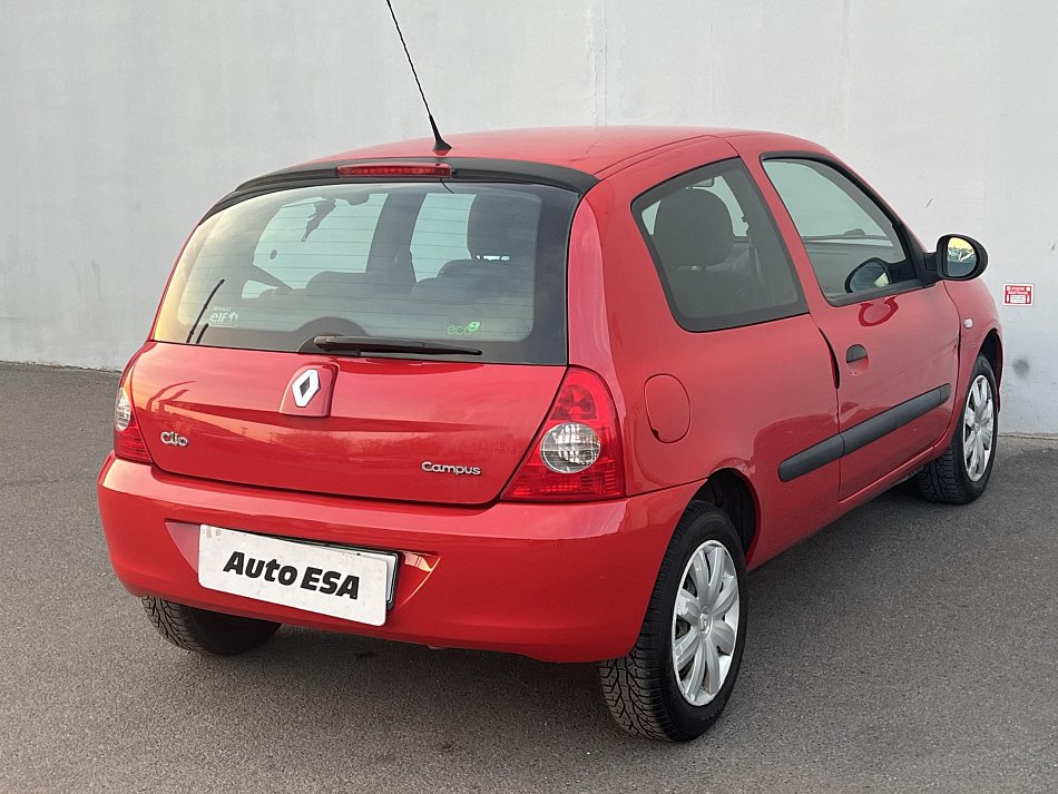 Renault Clio 1.2i 