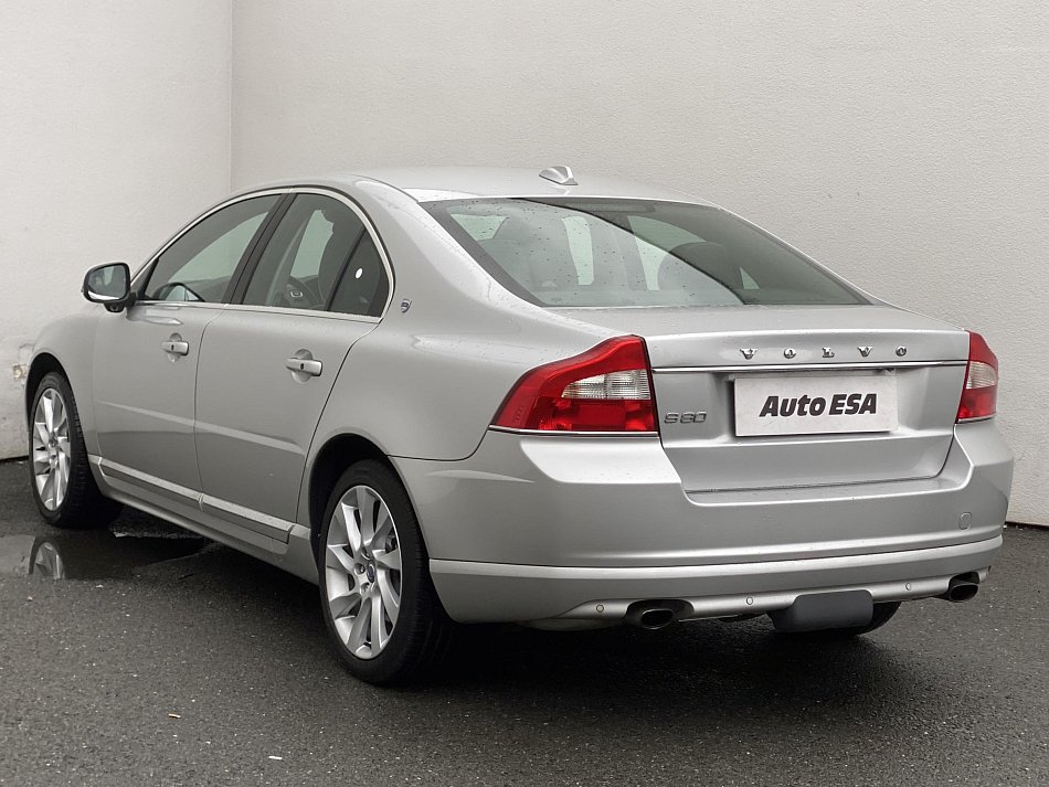 Volvo S80 2.4 D5 Executive