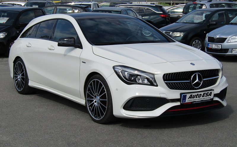 Mercedes-Benz CLA 2.0i 