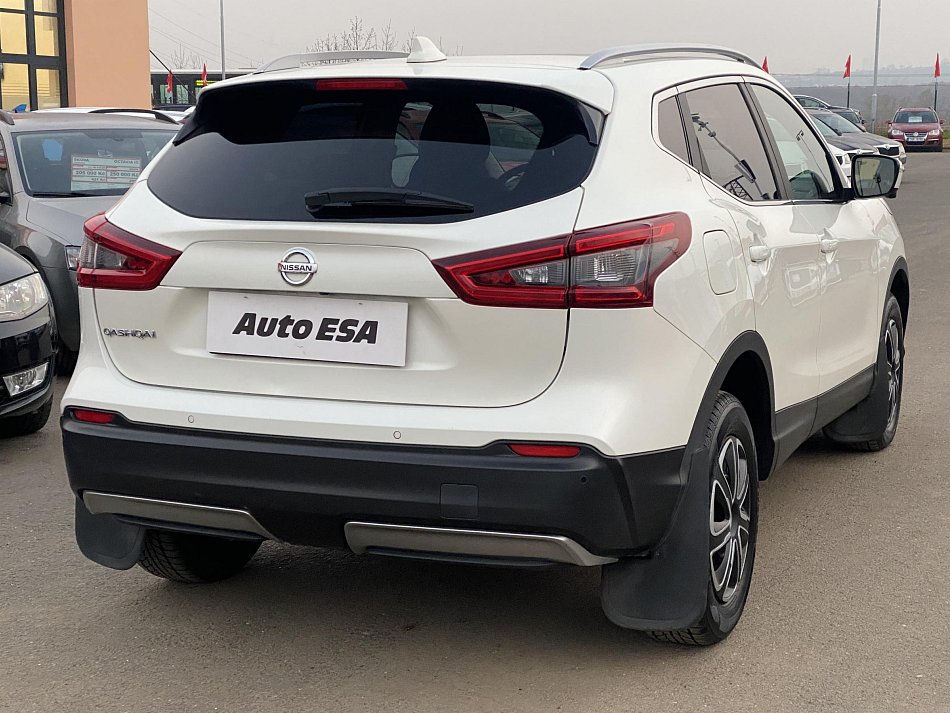 Nissan Qashqai 1.5 DIG-T 