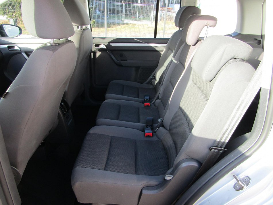 Volkswagen Touran 1.2 TSi 