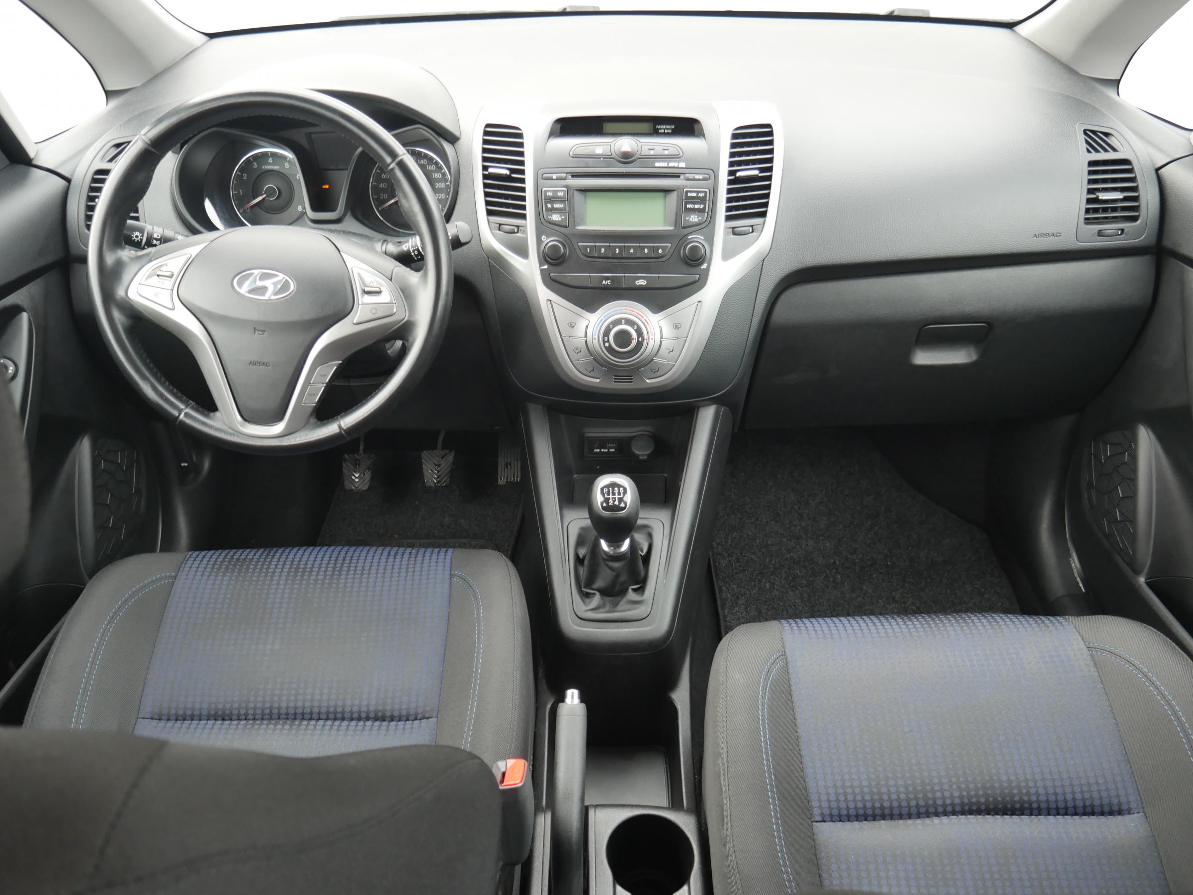 Hyundai ix20, 2014 - pohled č. 8