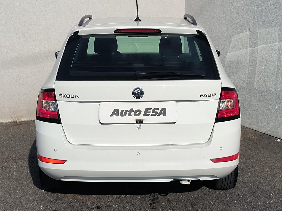 Škoda Fabia III 1.0 TSi Ambition