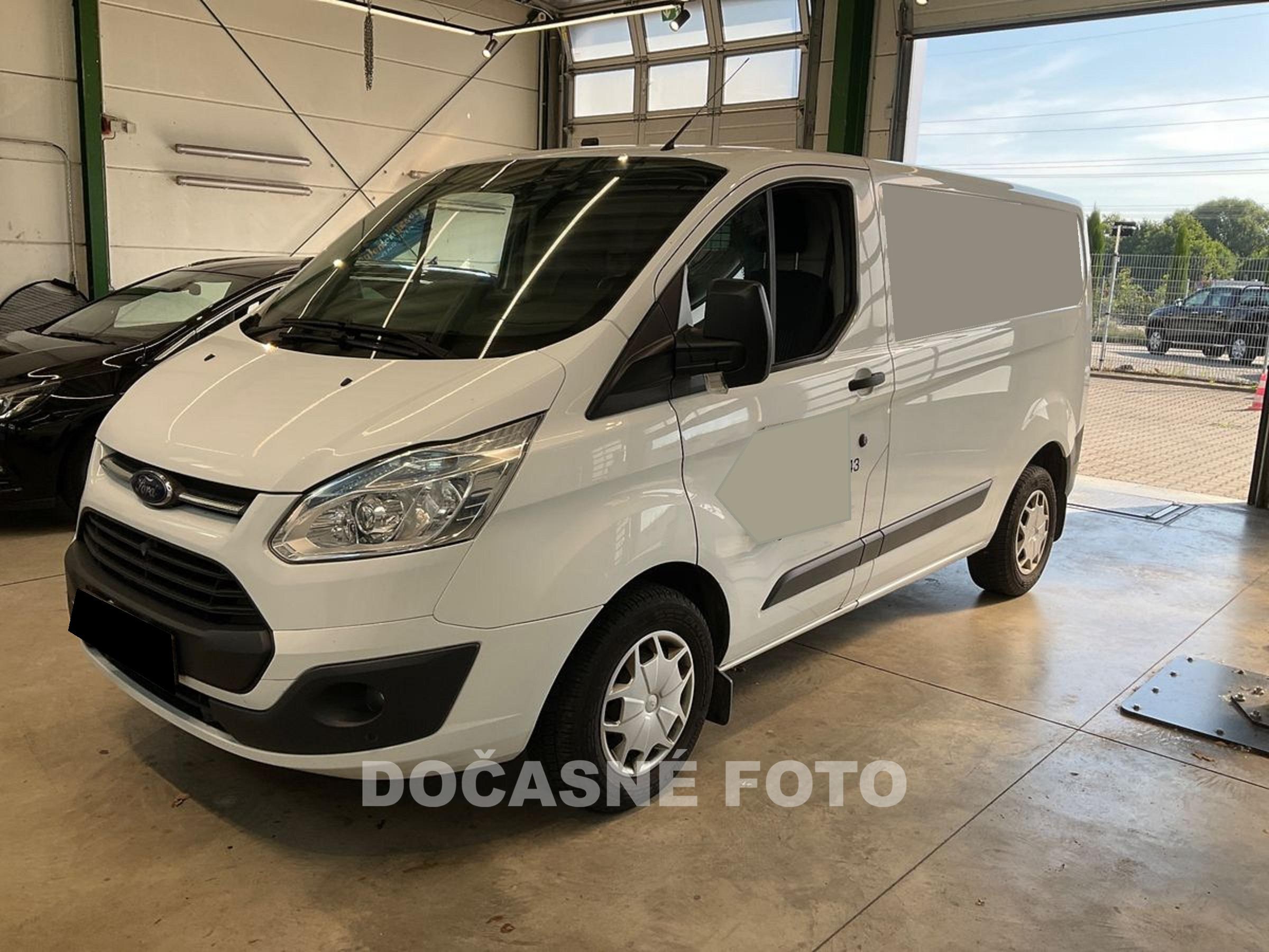 Ford Transit Custom, 2016 - pohled č. 2