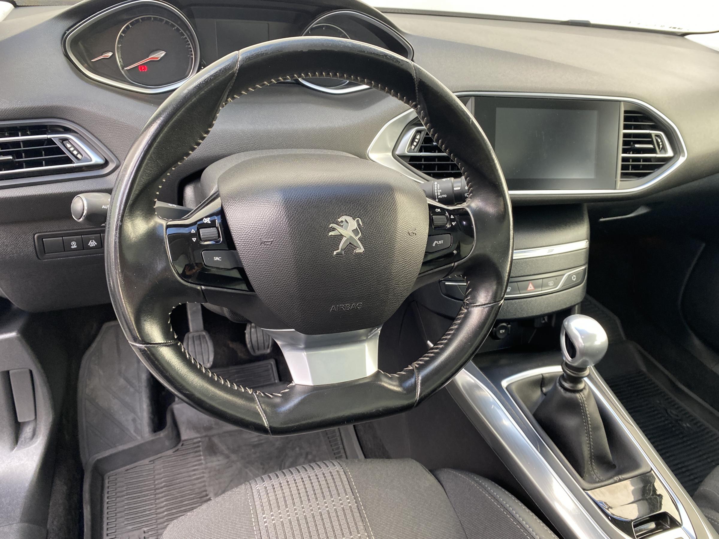 Peugeot 308, 2019 - pohled č. 14