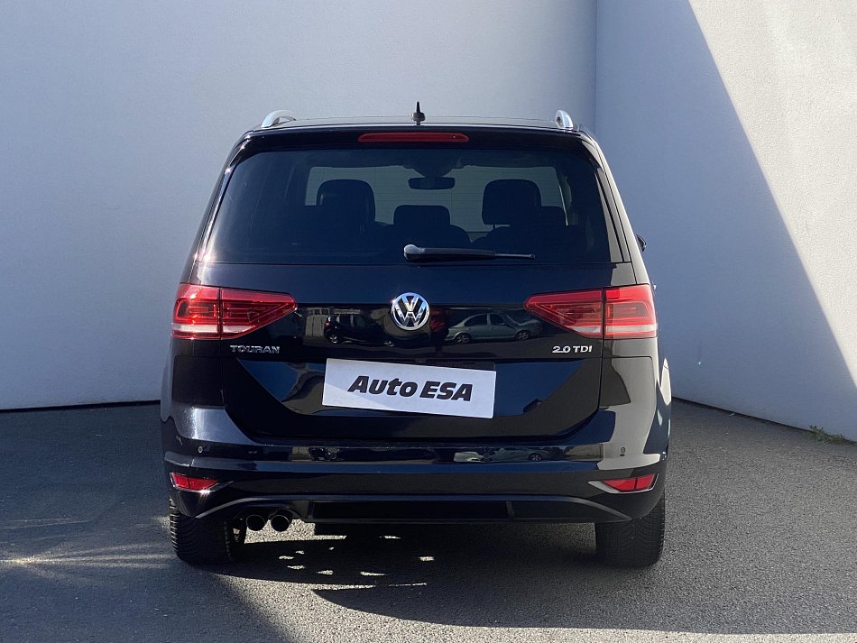 Volkswagen Touran 2.0 TDi Highline 7míst