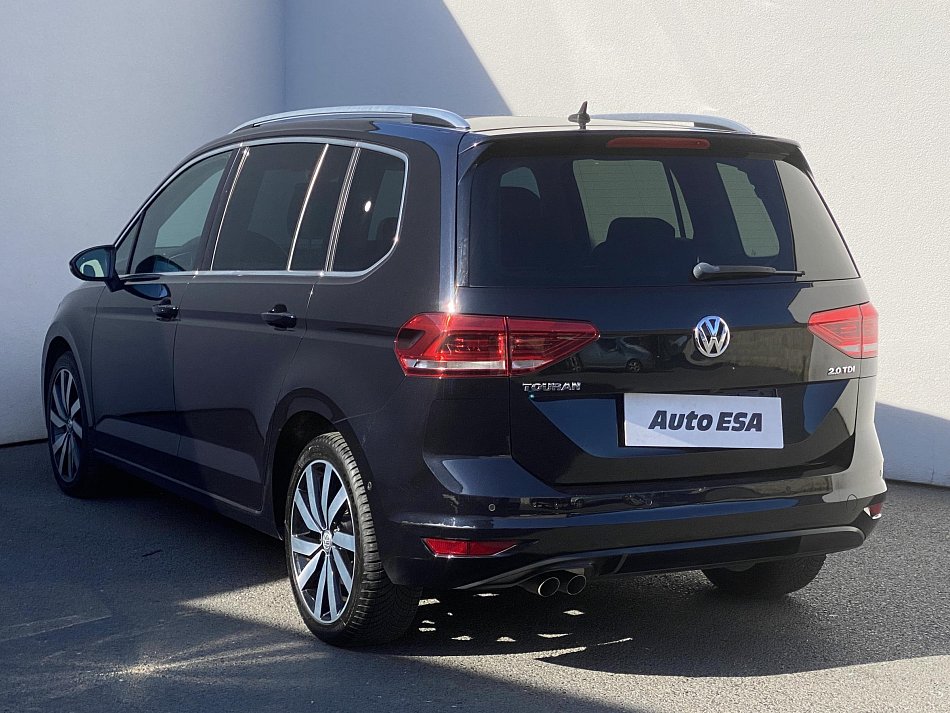 Volkswagen Touran 2.0 TDi Highline 7míst