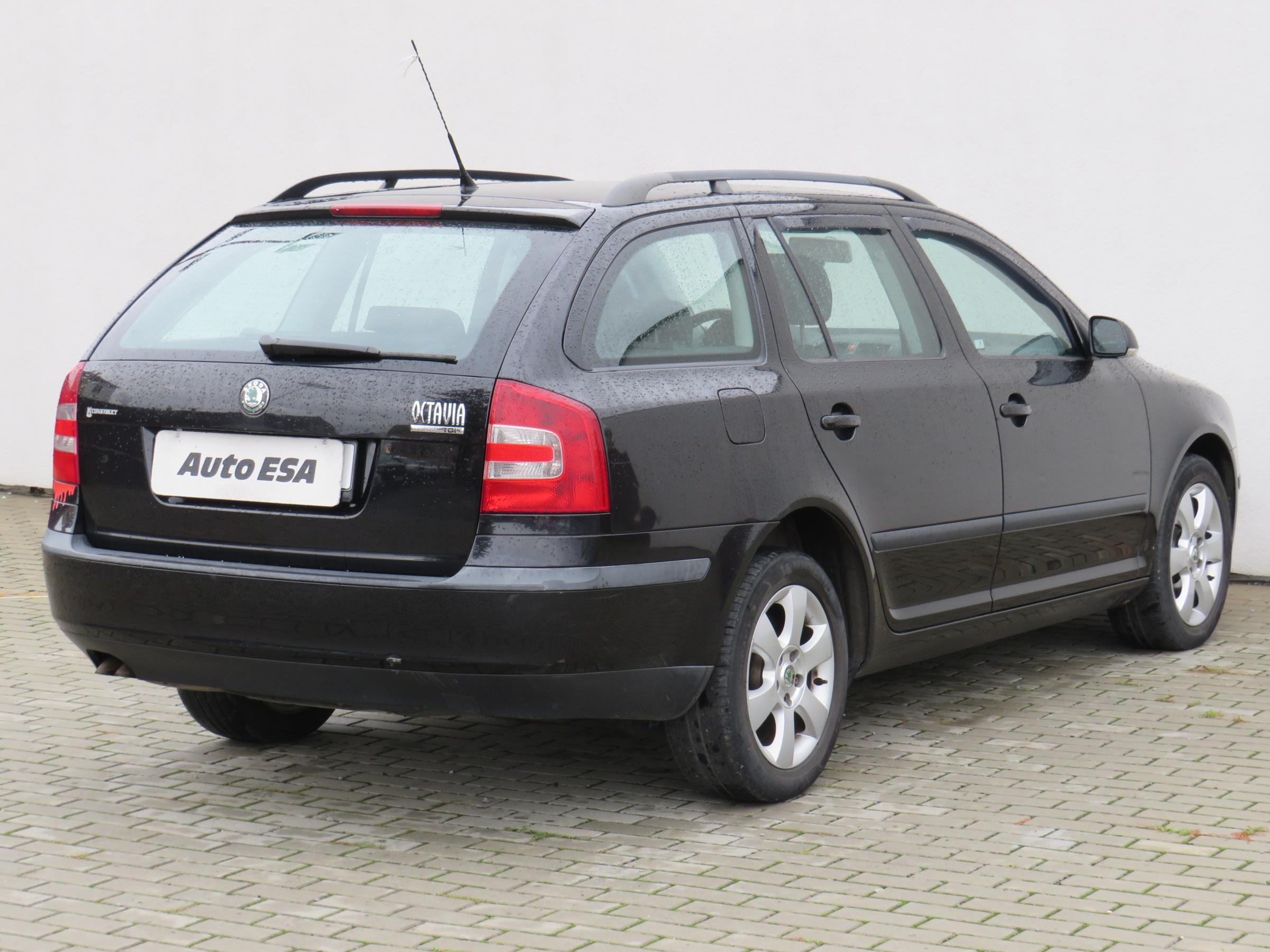 Škoda Octavia II, 2008 - pohled č. 4