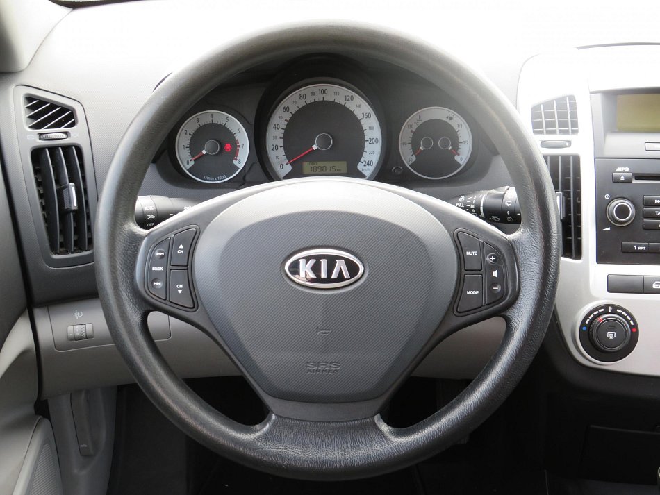 Kia Ceed 1.4i 