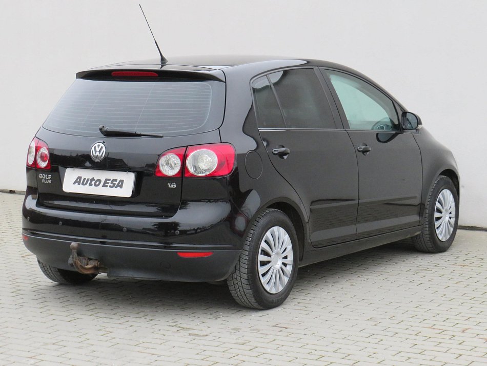 Volkswagen Golf Plus 1.6i 