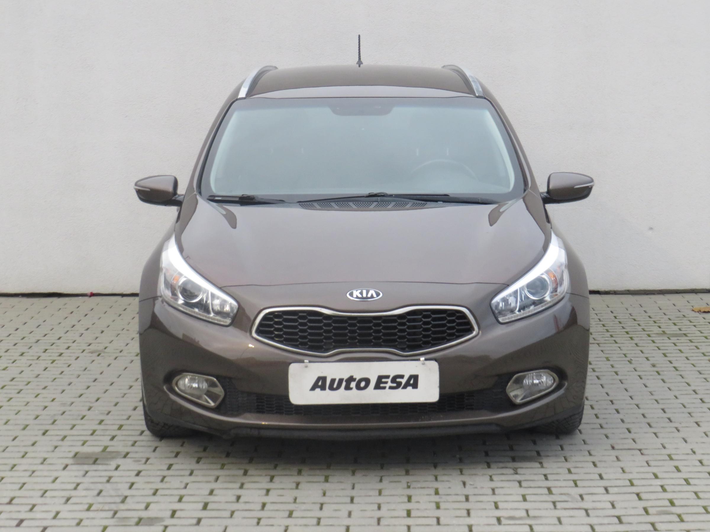 Kia Cee´d, 2012 - pohled č. 2