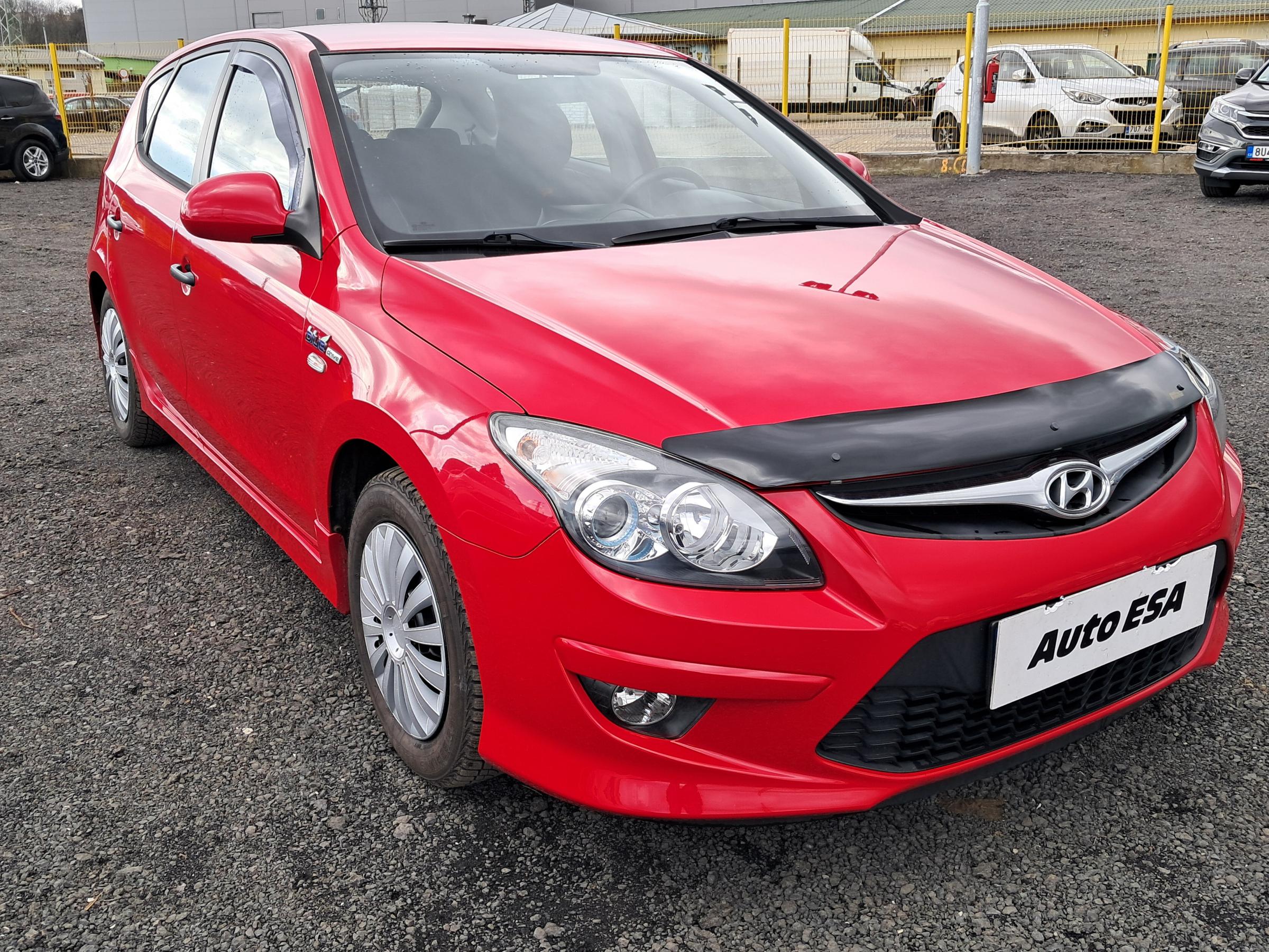 Hyundai i30, 2010