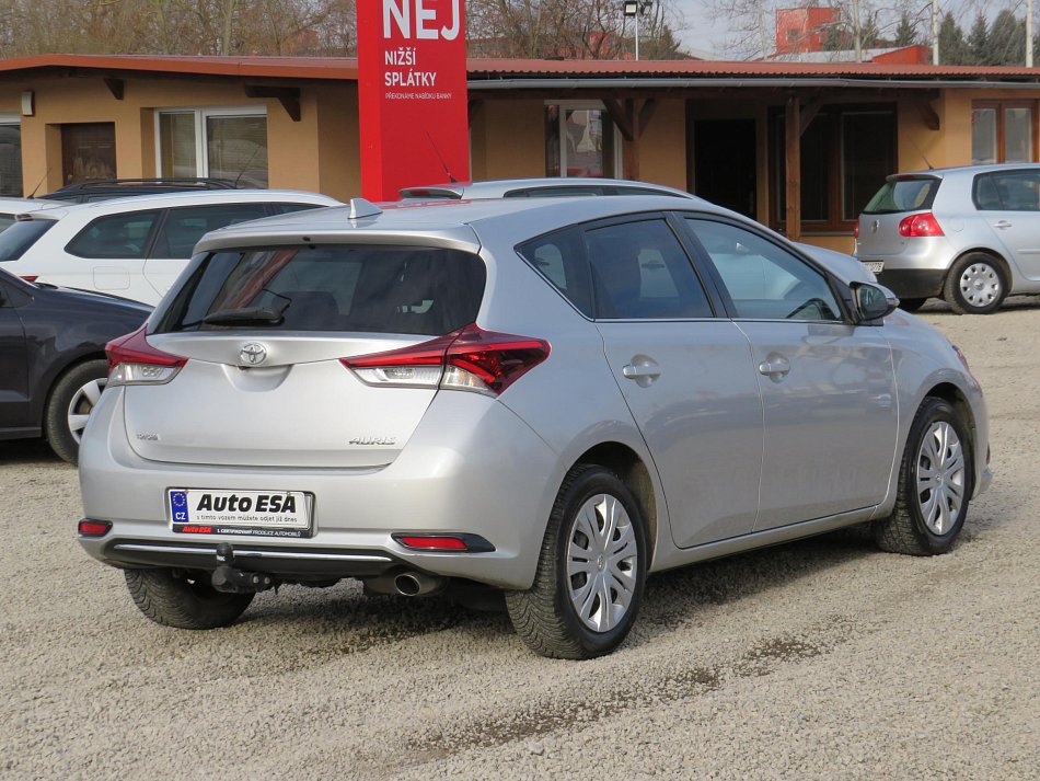 Toyota Auris 1.2 T 