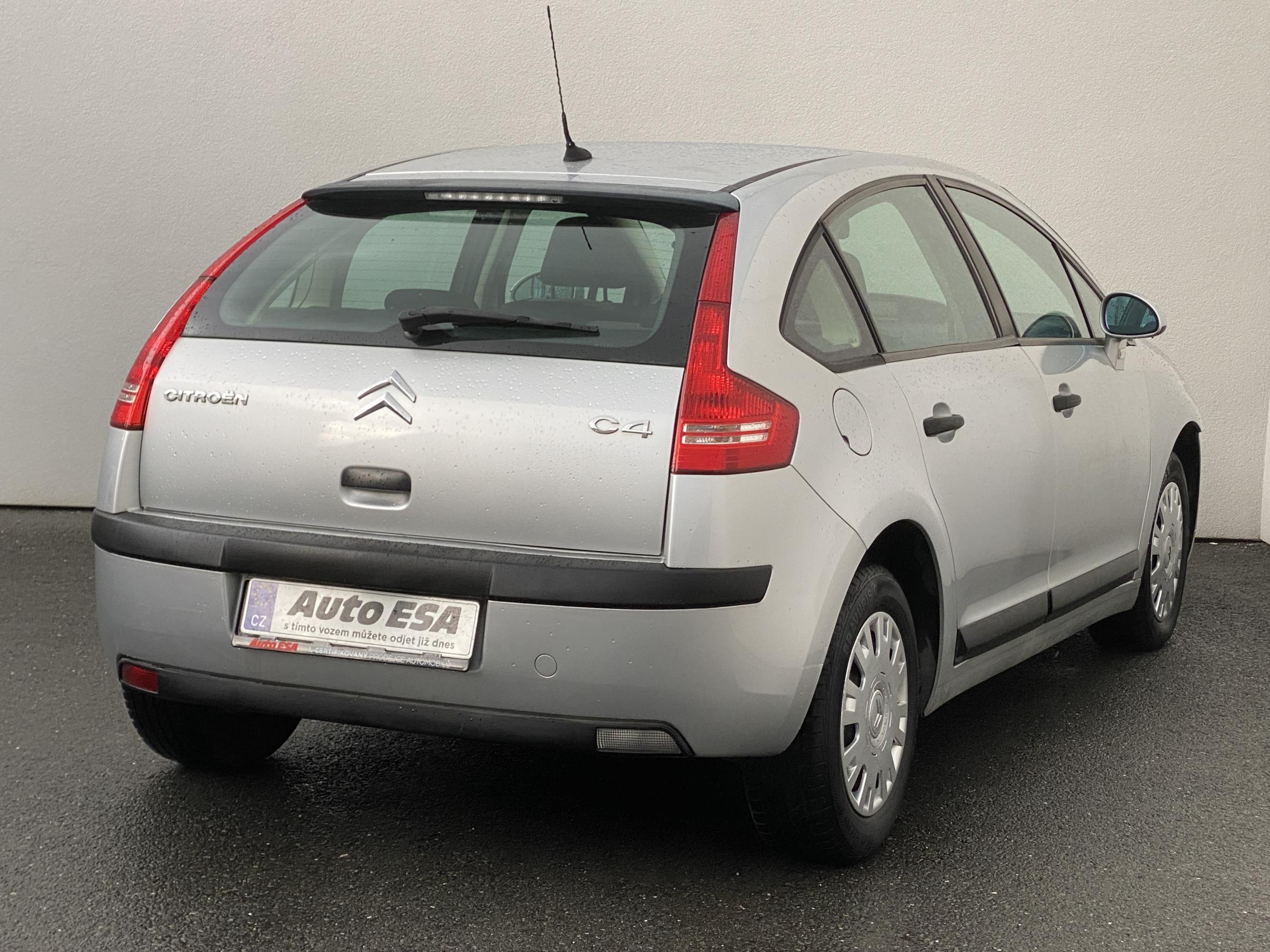 Citroën C4, 2005 - pohled č. 4