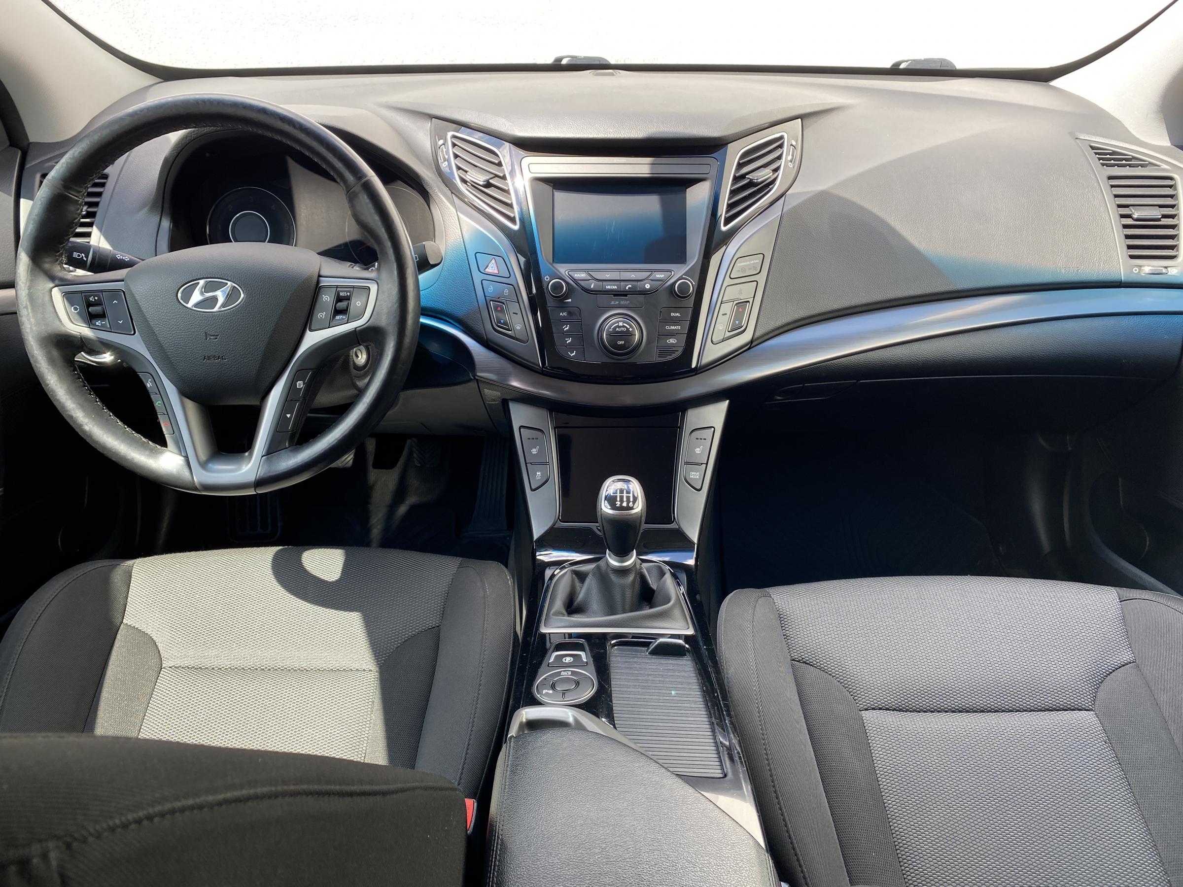 Hyundai i40, 2017 - pohled č. 9