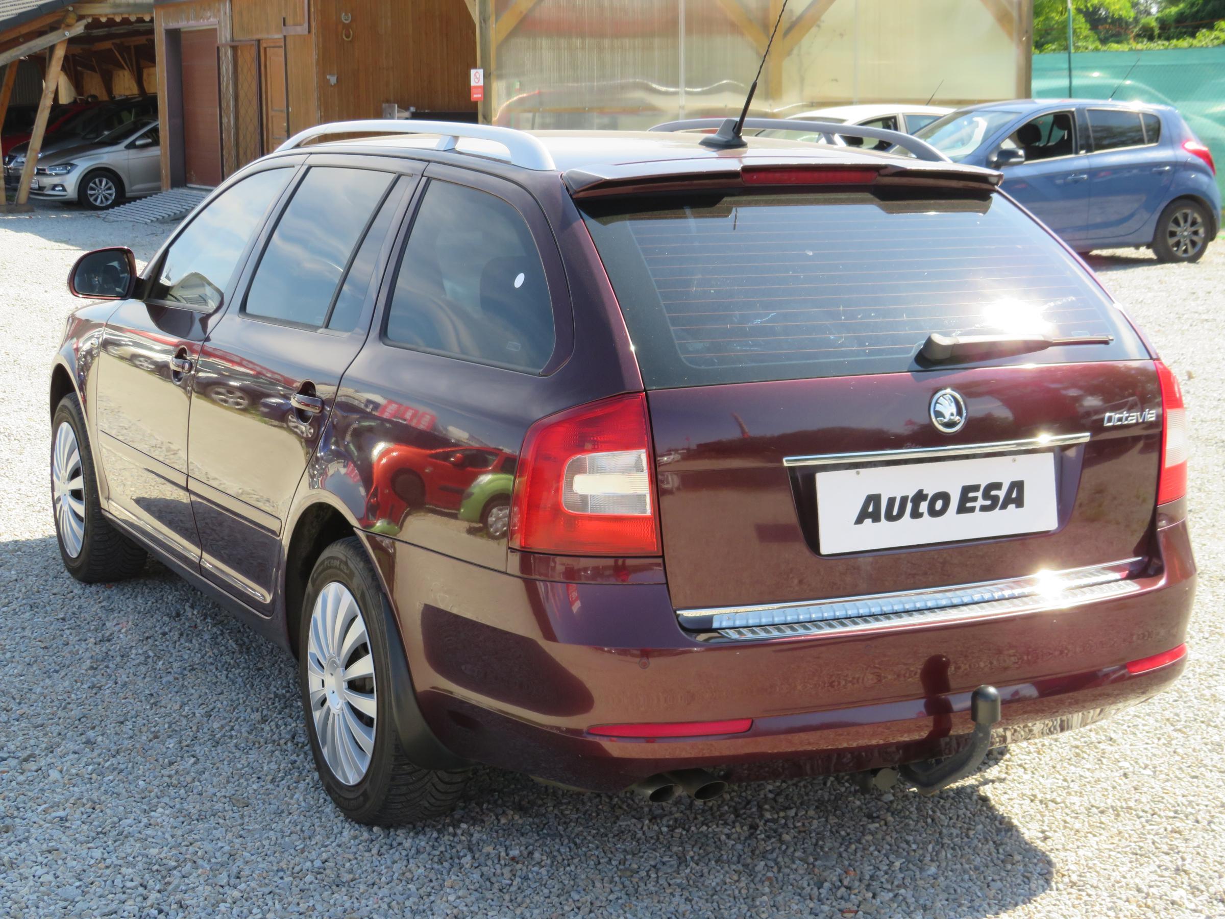 Škoda Octavia II, 2010 - pohled č. 6