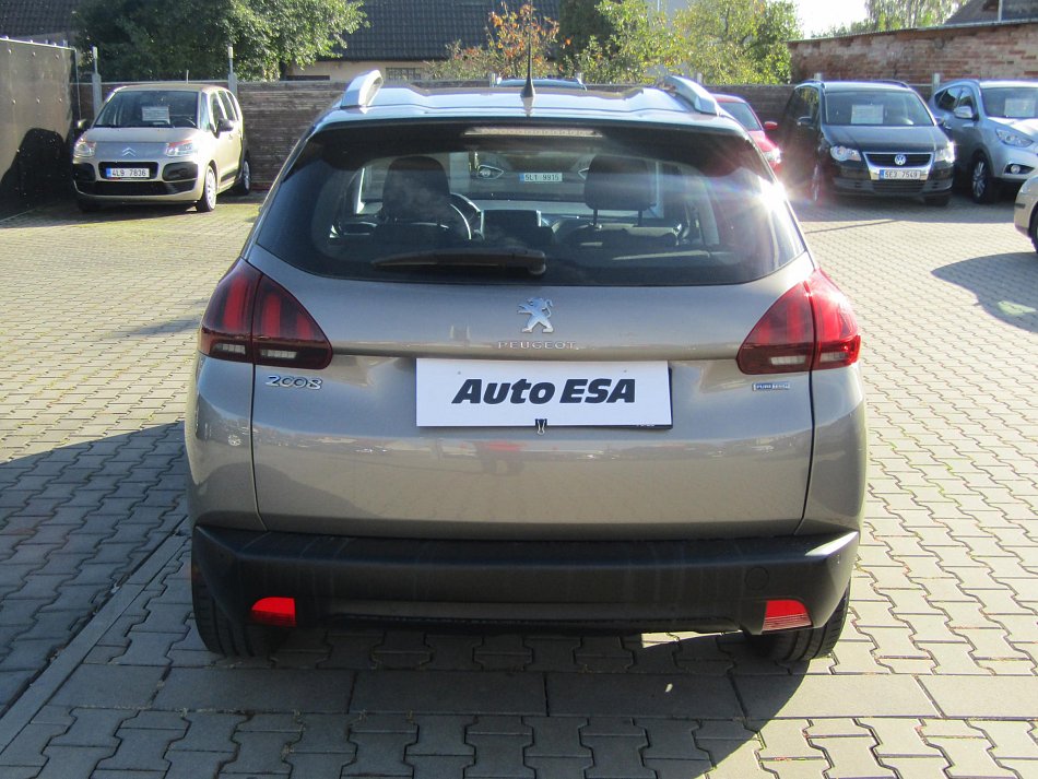 Peugeot 2008 1.2PT 