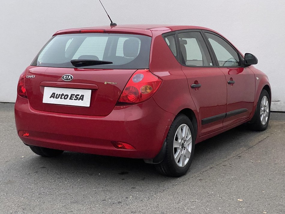 Kia Ceed 1.4 CVVT 