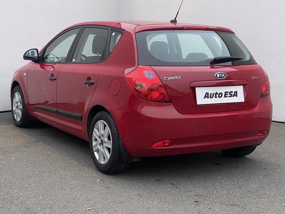 Kia Ceed 1.4 CVVT 