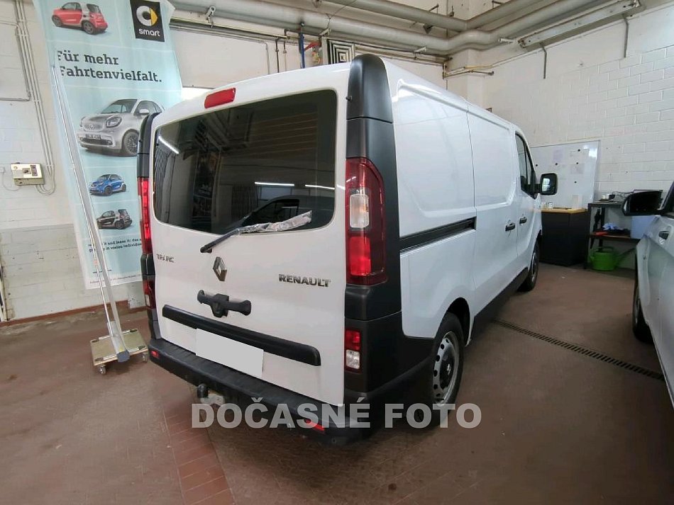 Renault Trafic 1.6dCi  DÍLNA SORTIMO