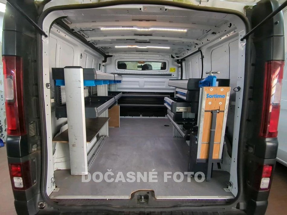 Renault Trafic 1.6dCi  DÍLNA SORTIMO