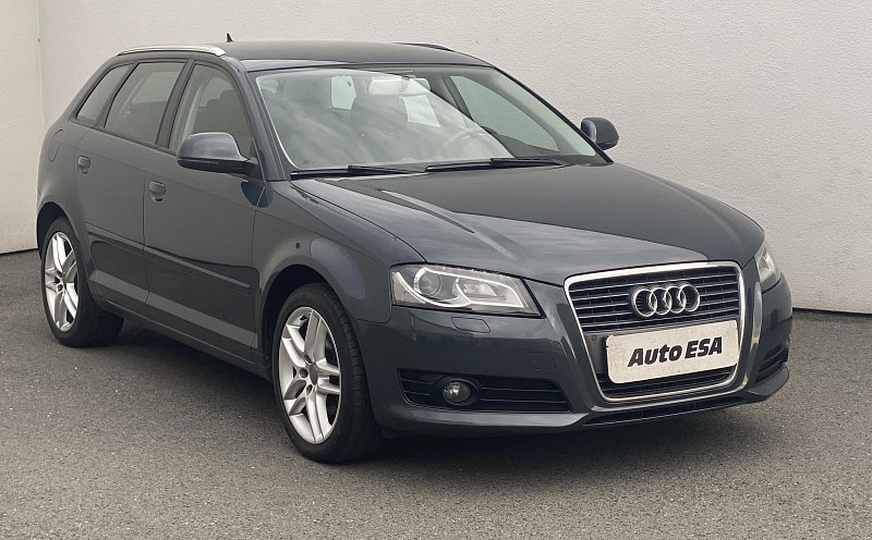 Audi A3 2.0 TDi Attraction SportBack