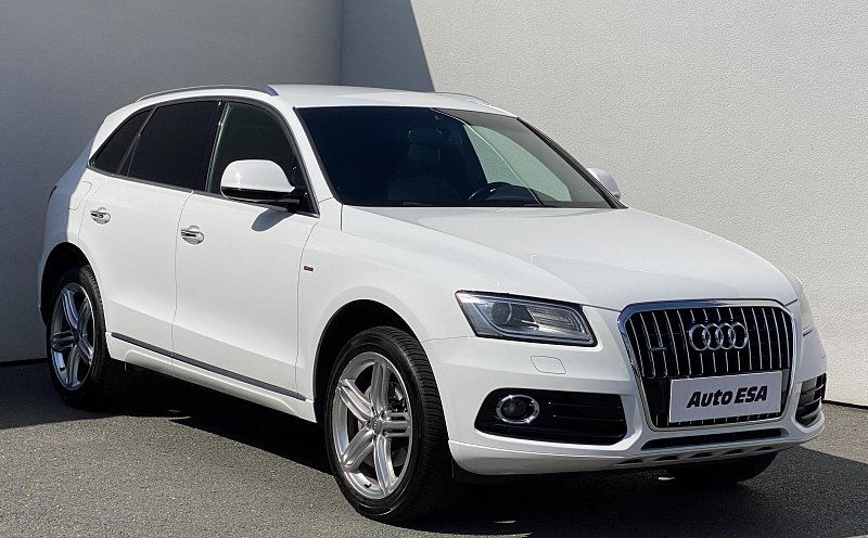 Audi Q5 2.0 TDi S-line quattro