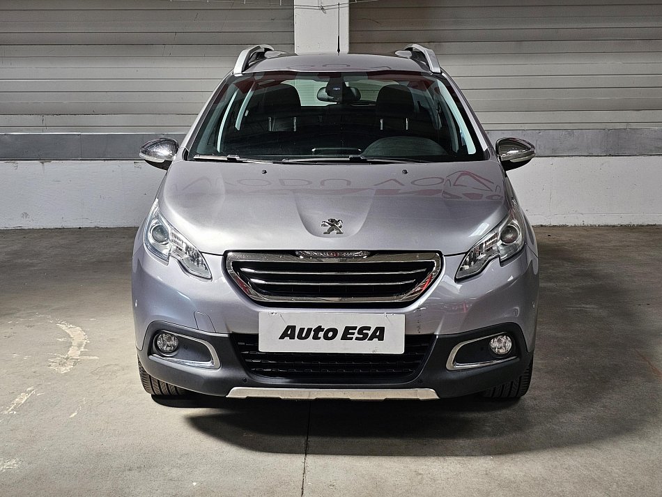 Peugeot 2008 1.2PT 