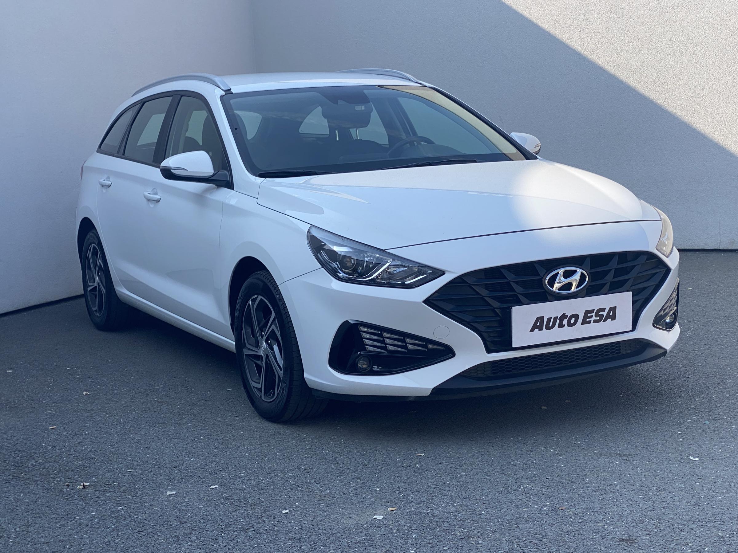 Hyundai i30, 2021 - pohled č. 1