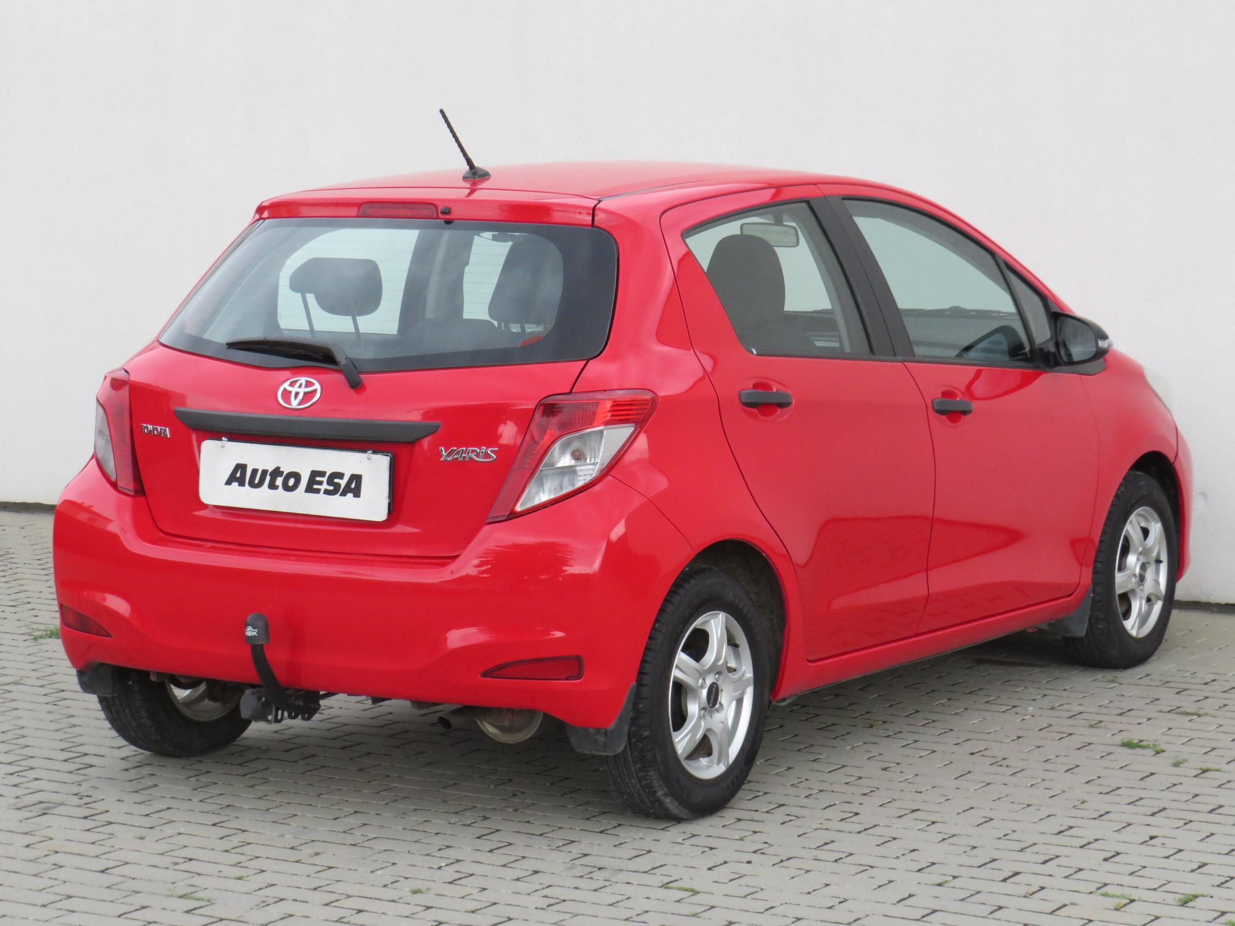 Toyota Yaris, 2013 - pohled č. 4