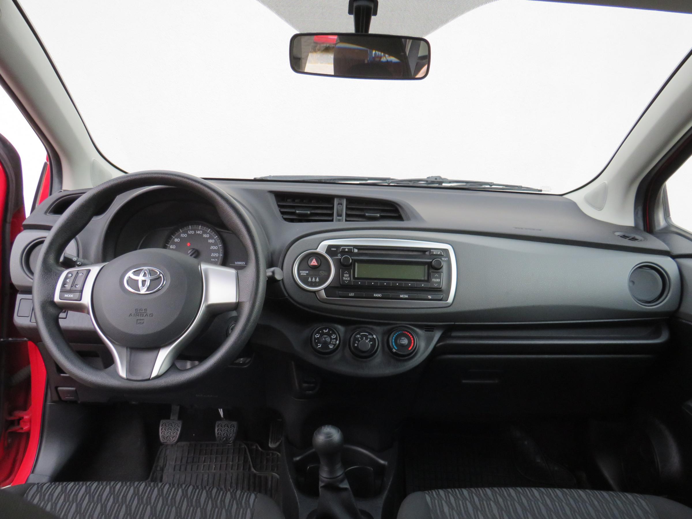 Toyota Yaris, 2013 - pohled č. 9