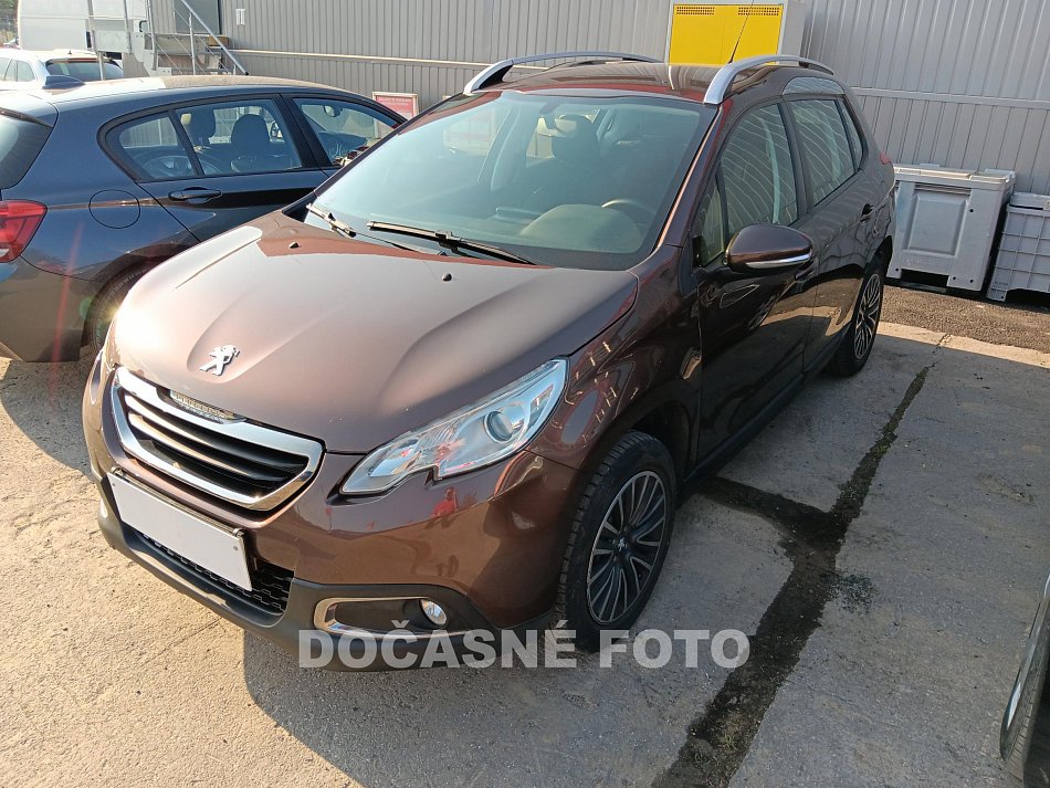 Peugeot 2008 1.2 PT