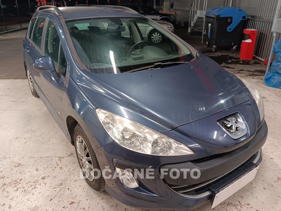 Peugeot 308 1.4 i 