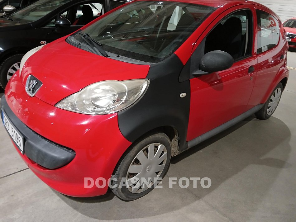 Peugeot 107 1.0 