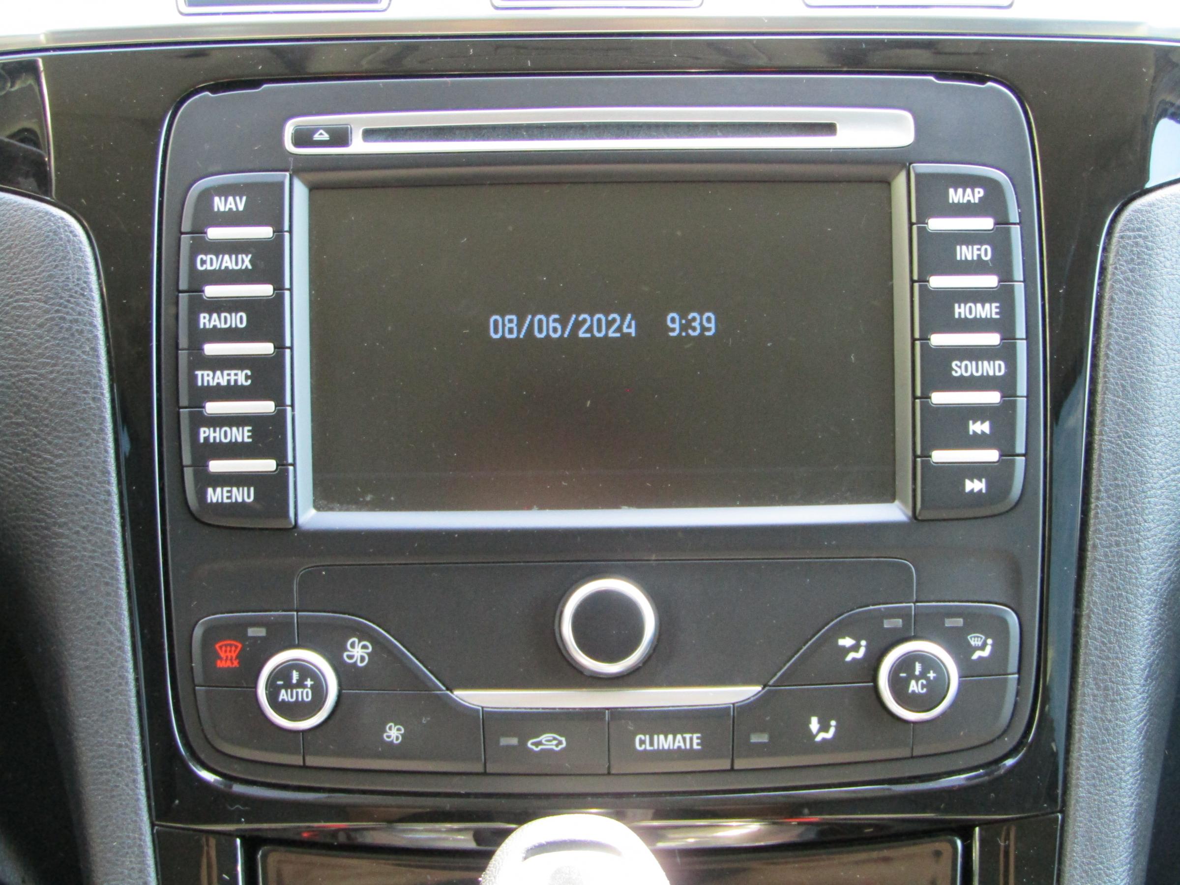 Ford S-MAX, 2012 - pohled č. 12