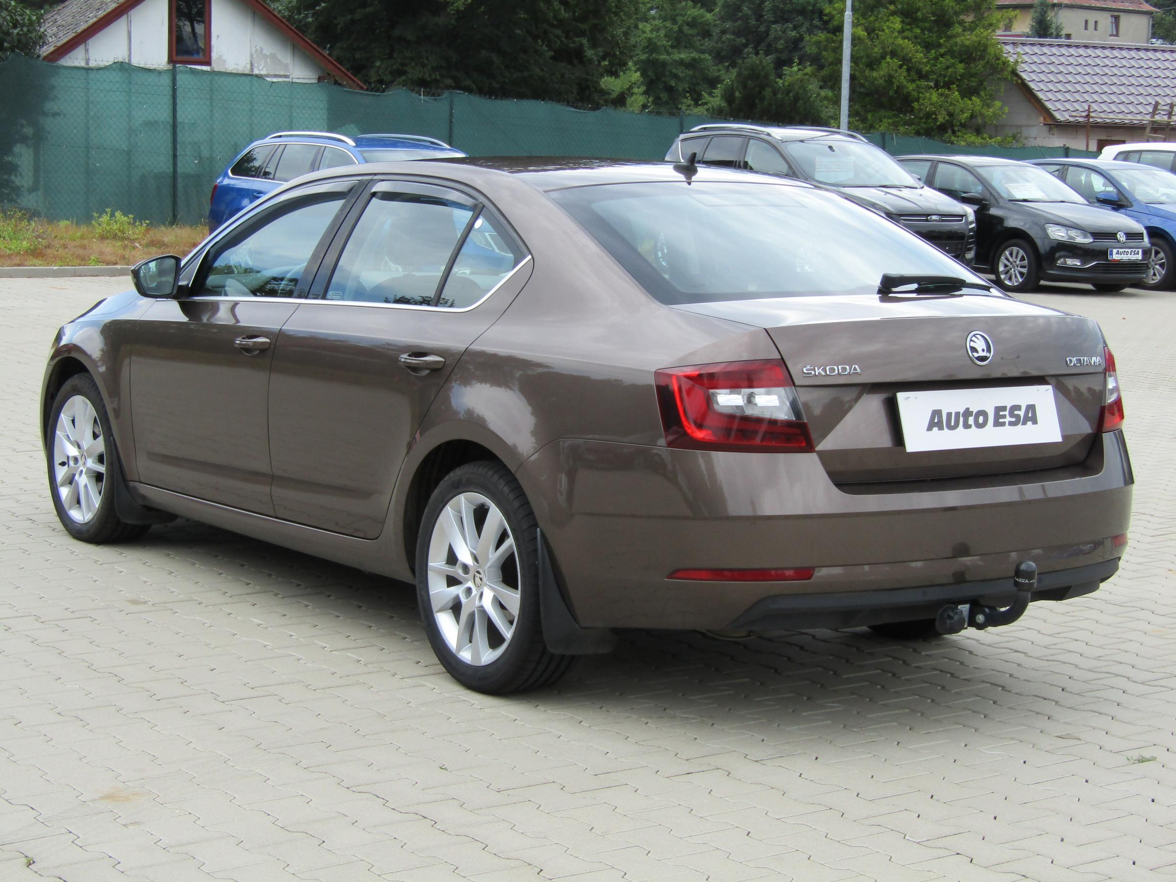 Škoda Octavia III, 2018 - pohled č. 6