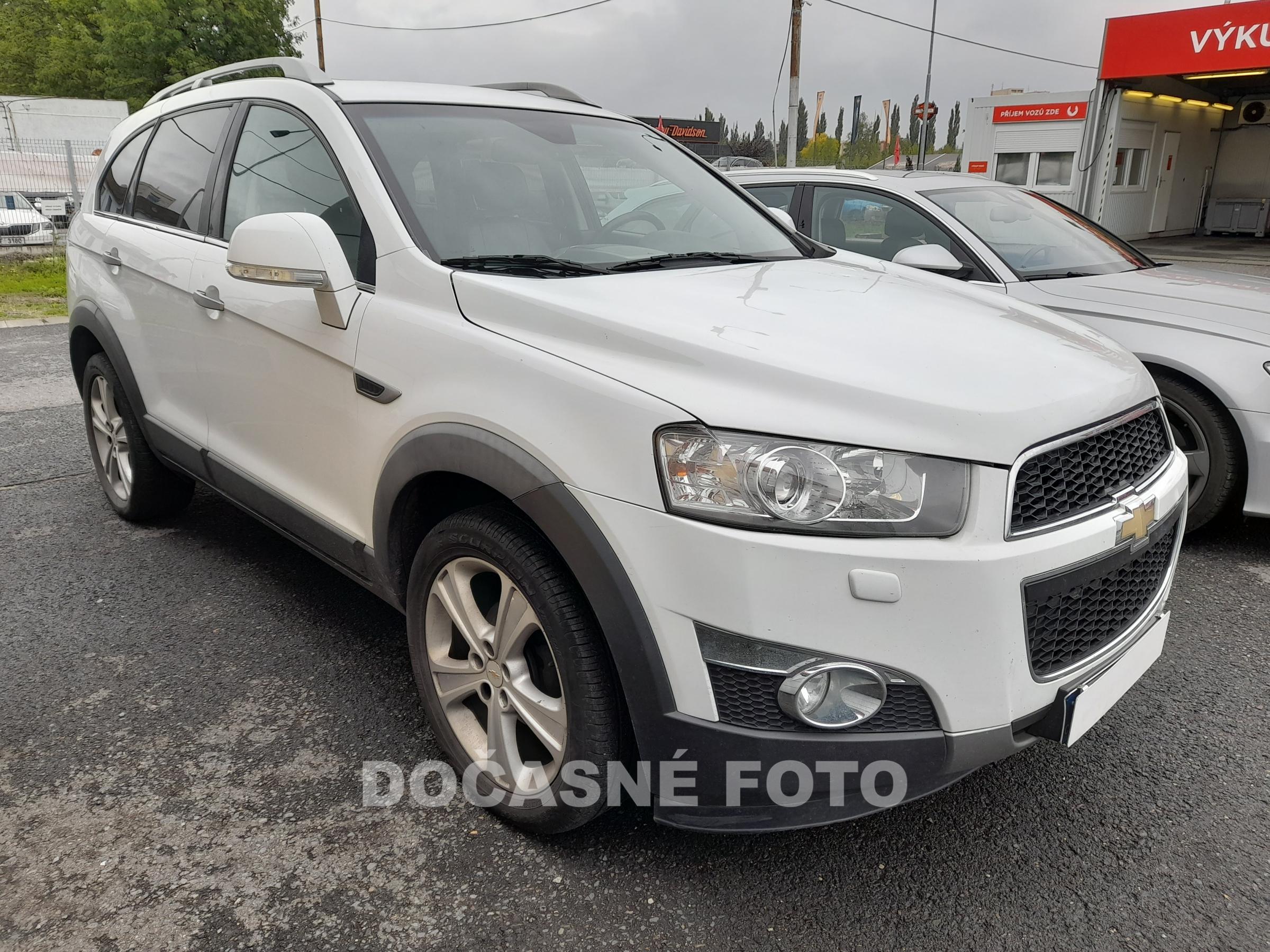 Chevrolet Captiva, 2012 - celkový pohled