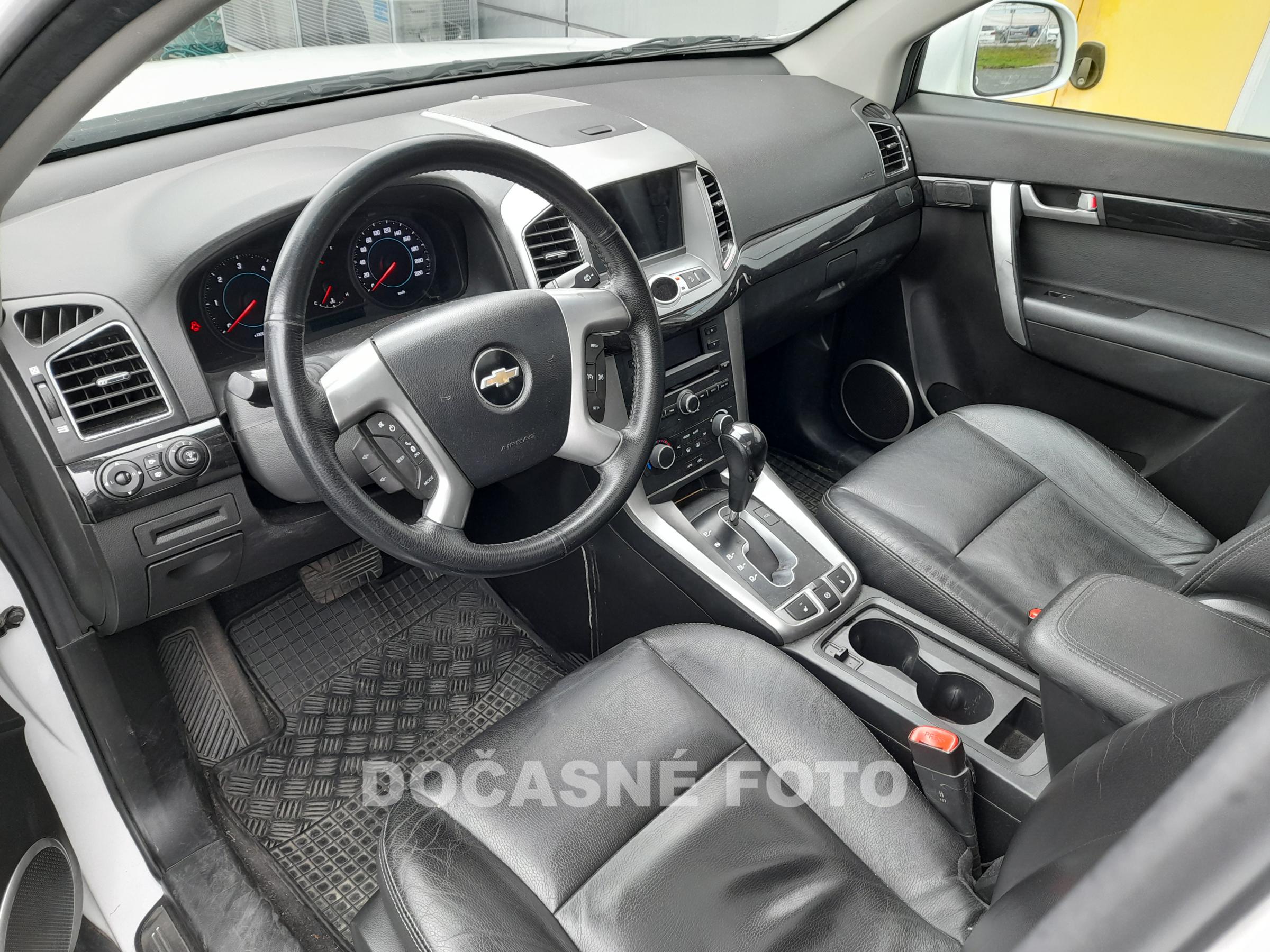 Chevrolet Captiva, 2012 - pohled č. 3