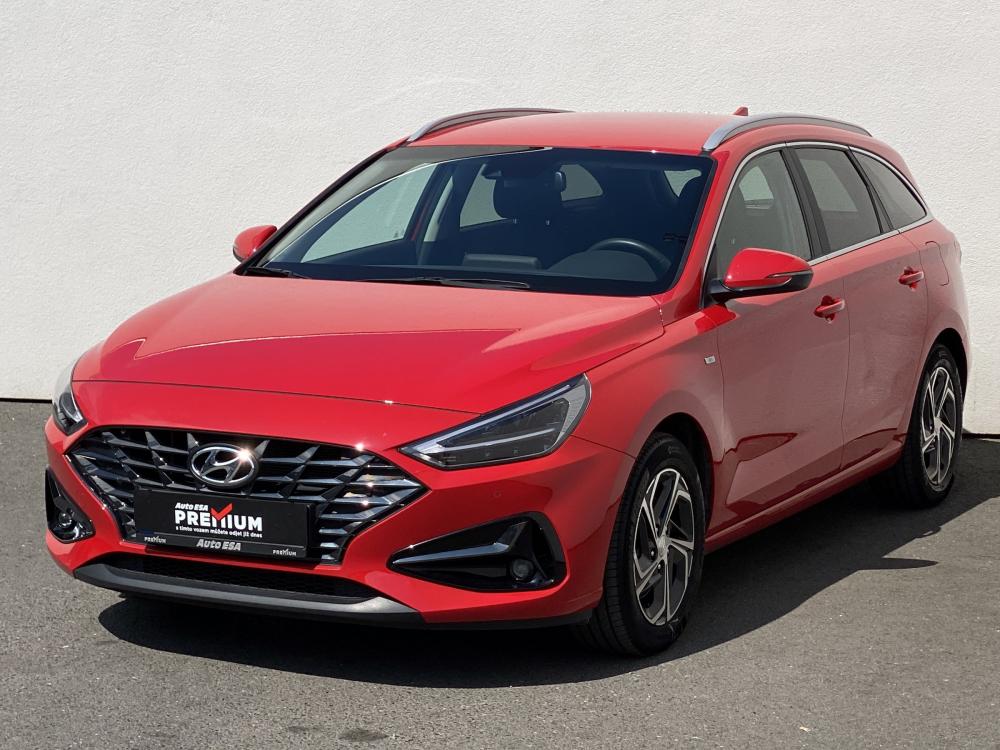 Hyundai i30, 2021 - pohled č. 3