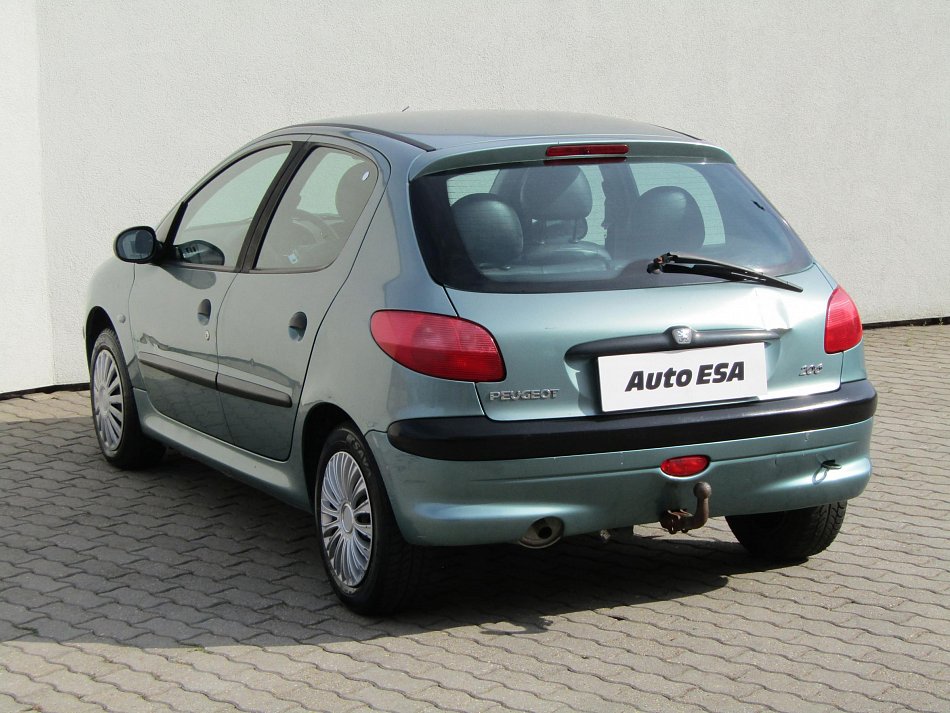 Peugeot 206 1.6i 