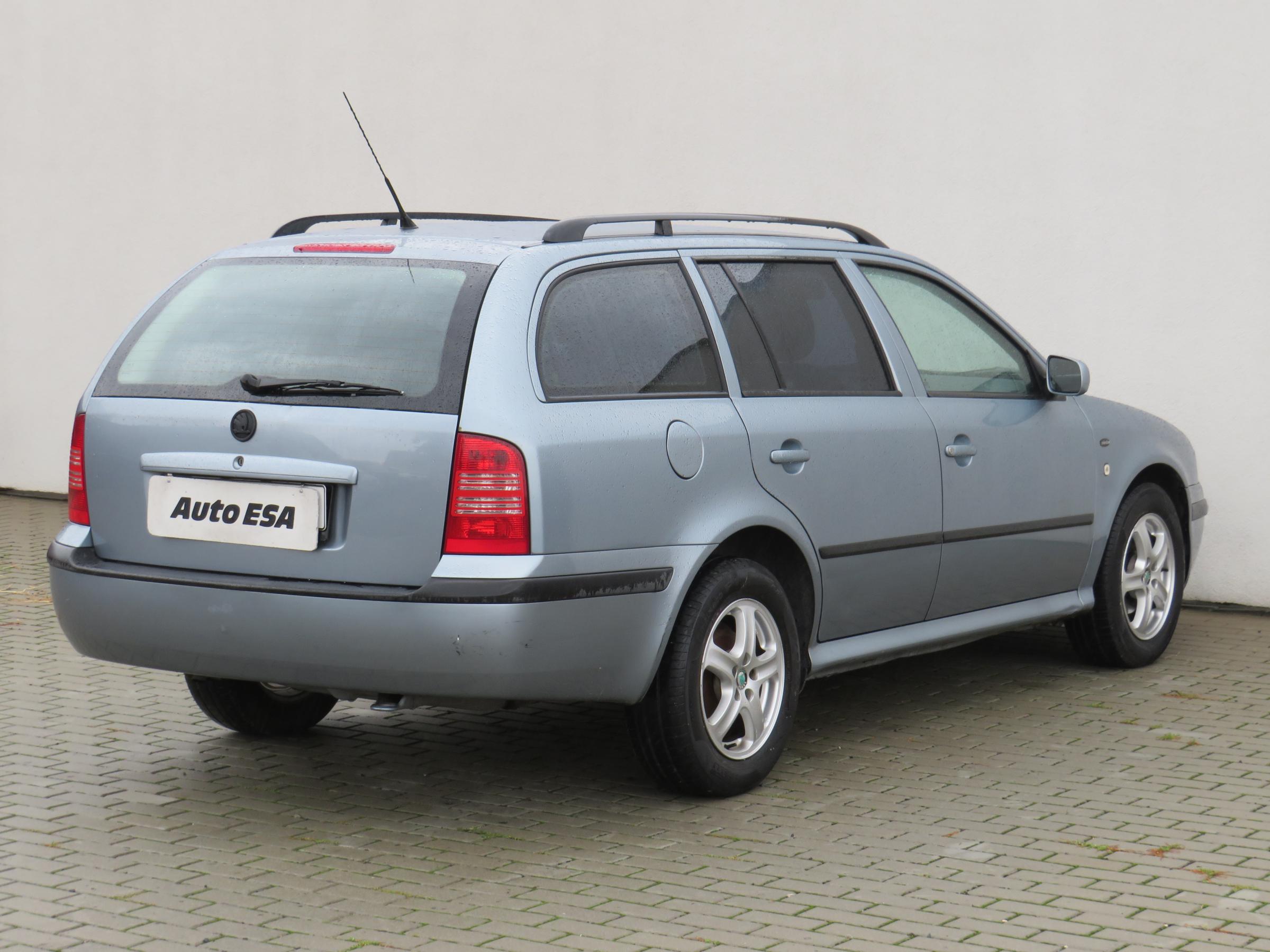 Škoda Octavia, 2002 - pohled č. 4