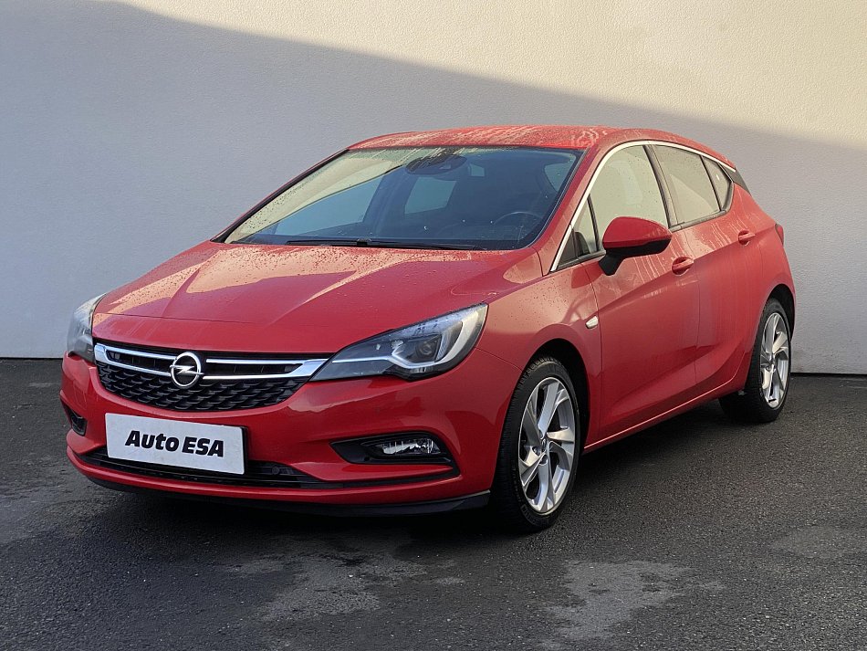 Opel Astra 1.6T Dynamic